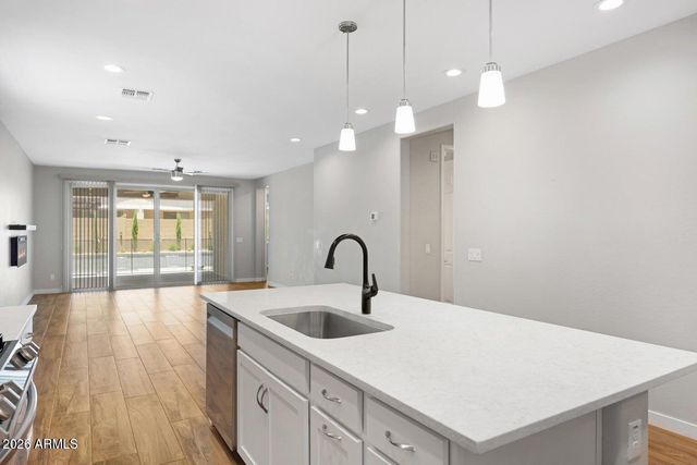 16658 W MESCAL Street, Surprise, AZ 85388