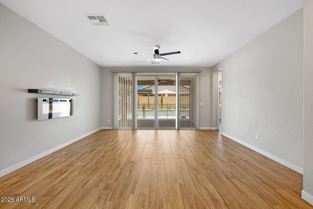 16658 W MESCAL Street, Surprise, AZ 85388