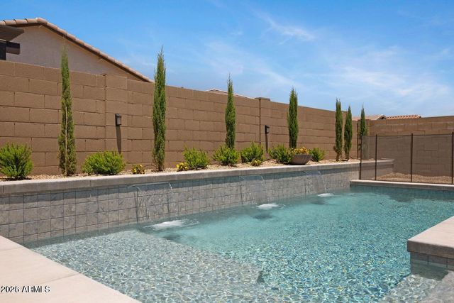 16658 W MESCAL Street, Surprise, AZ 85388