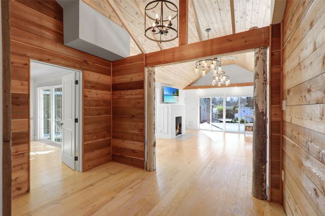 909 W Hunt Street, Mckinney, TX 75069