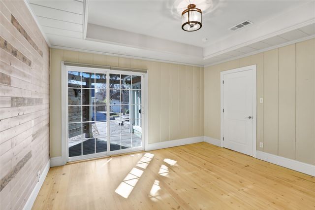 909 W Hunt Street, Mckinney, TX 75069