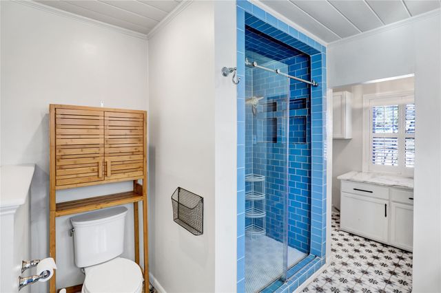 909 W Hunt Street, Mckinney, TX 75069