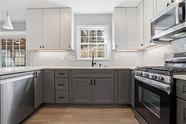 4040 Candler Lake West NE, Atlanta, GA 30319