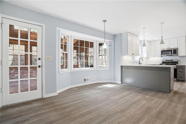 4040 Candler Lake West NE, Atlanta, GA 30319