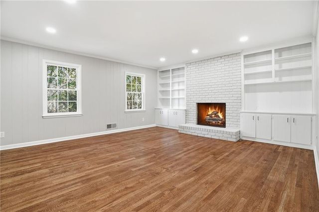 4040 Candler Lake West NE, Atlanta, GA 30319