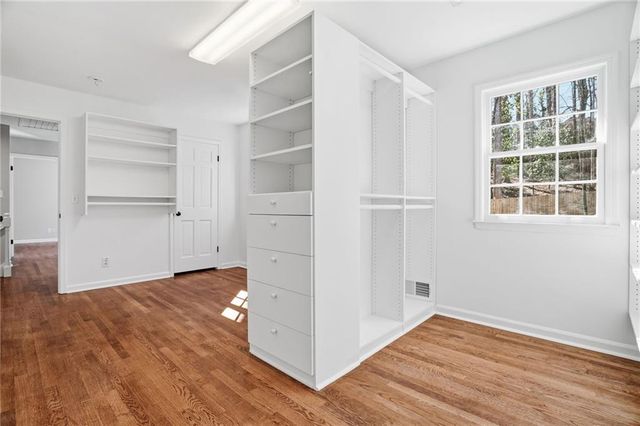 4040 Candler Lake West NE, Atlanta, GA 30319