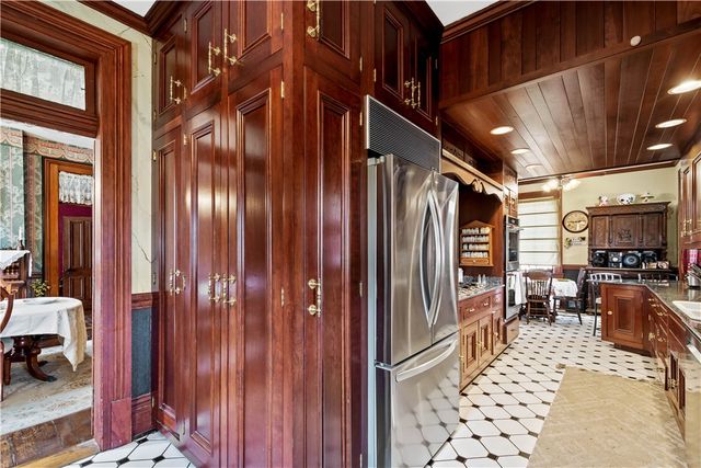 1274 State Route 40, Claysville, PA 15323