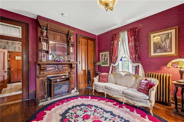 1274 State Route 40, Claysville, PA 15323