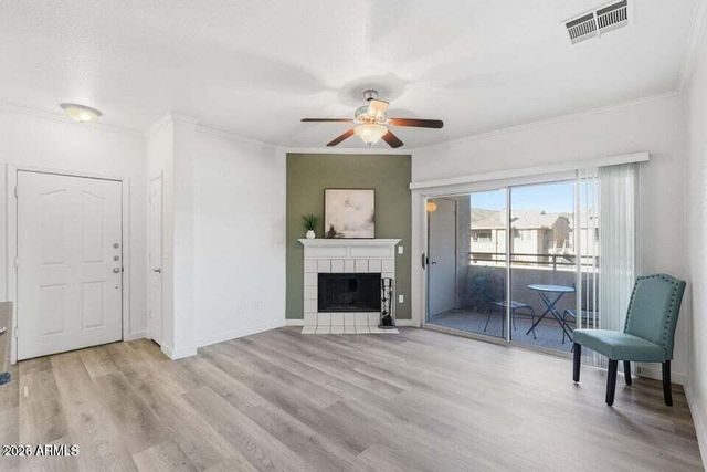 16013 S DESERT FOOTHILLS Parkway 2055, Phoenix, AZ 85048