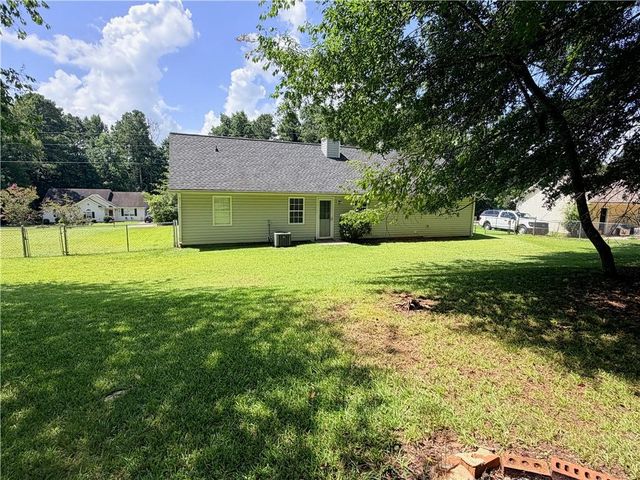 71 Grove Lane, Temple, GA 30179