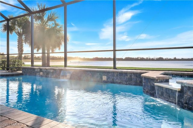 19696 Aqua View LN, Fort Myers, FL 33913