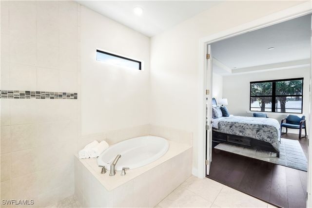 19696 Aqua View LN, Fort Myers, FL 33913