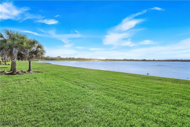 19696 Aqua View LN, Fort Myers, FL 33913