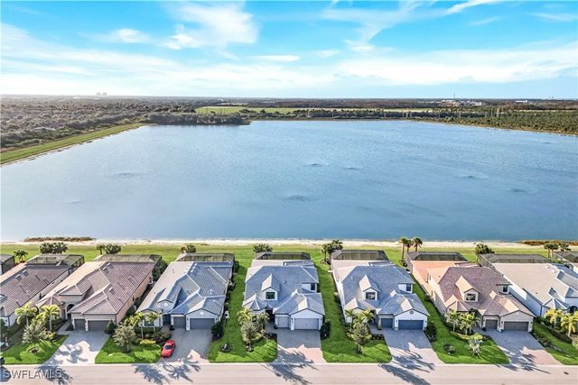 19696 Aqua View LN, Fort Myers, FL 33913