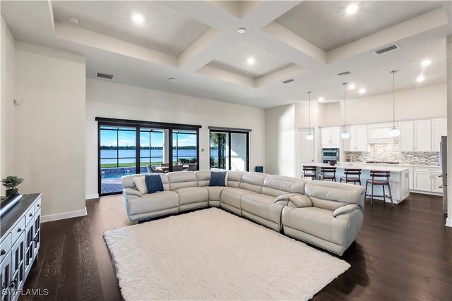 19696 Aqua View LN, Fort Myers, FL 33913