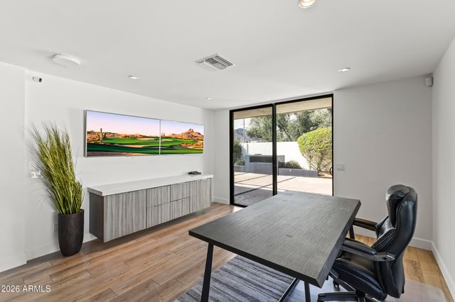 6834 N 72ND Place, Scottsdale, AZ 85250