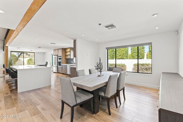 6834 N 72ND Place, Scottsdale, AZ 85250