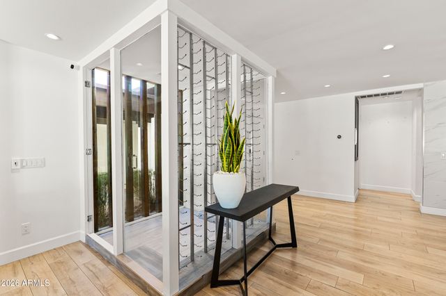 6834 N 72ND Place, Scottsdale, AZ 85250