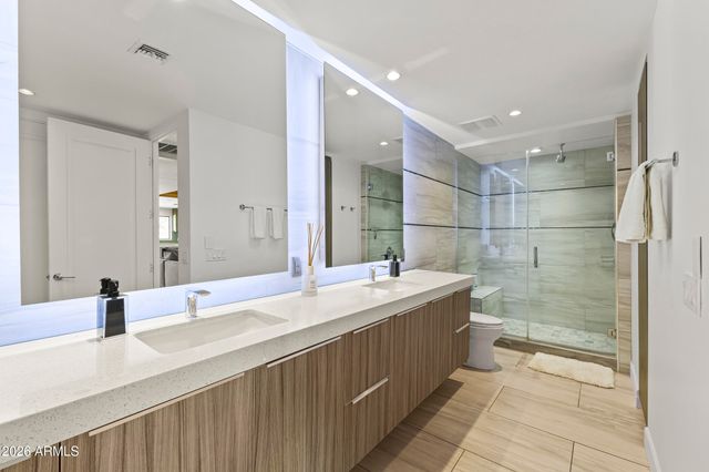 6834 N 72ND Place, Scottsdale, AZ 85250