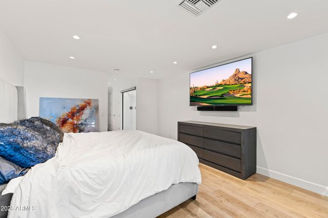 6834 N 72ND Place, Scottsdale, AZ 85250