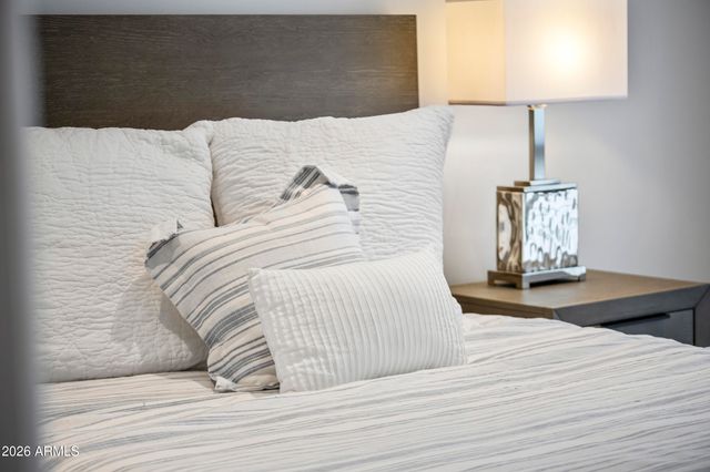 6834 N 72ND Place, Scottsdale, AZ 85250