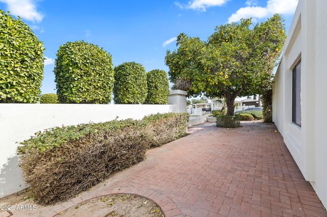 6834 N 72ND Place, Scottsdale, AZ 85250