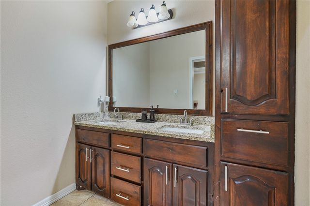 1162 Florida Ave, Corpus Christi, TX 78404