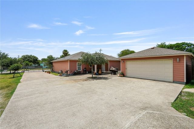 1162 Florida Ave, Corpus Christi, TX 78404