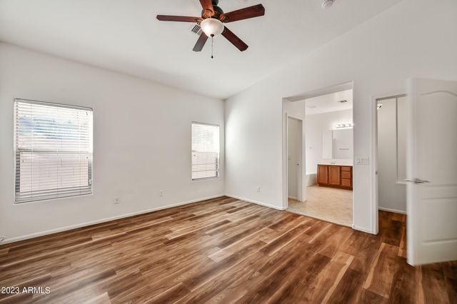 7136 W Forest Grove Avenue, Phoenix, AZ 85043