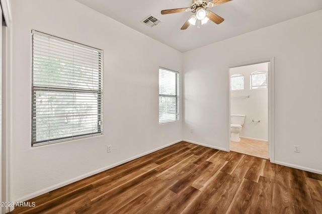 7136 W Forest Grove Avenue, Phoenix, AZ 85043