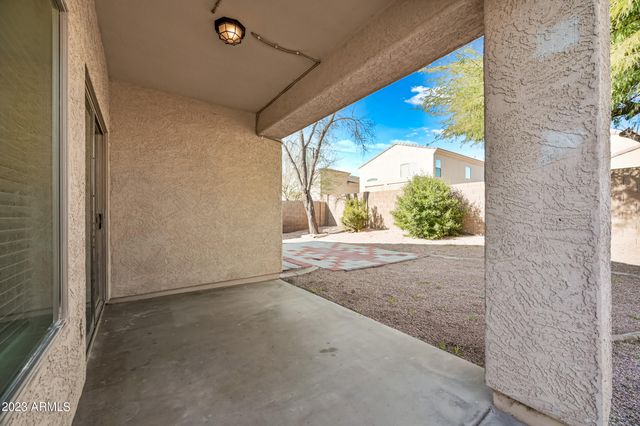 7136 W Forest Grove Avenue, Phoenix, AZ 85043