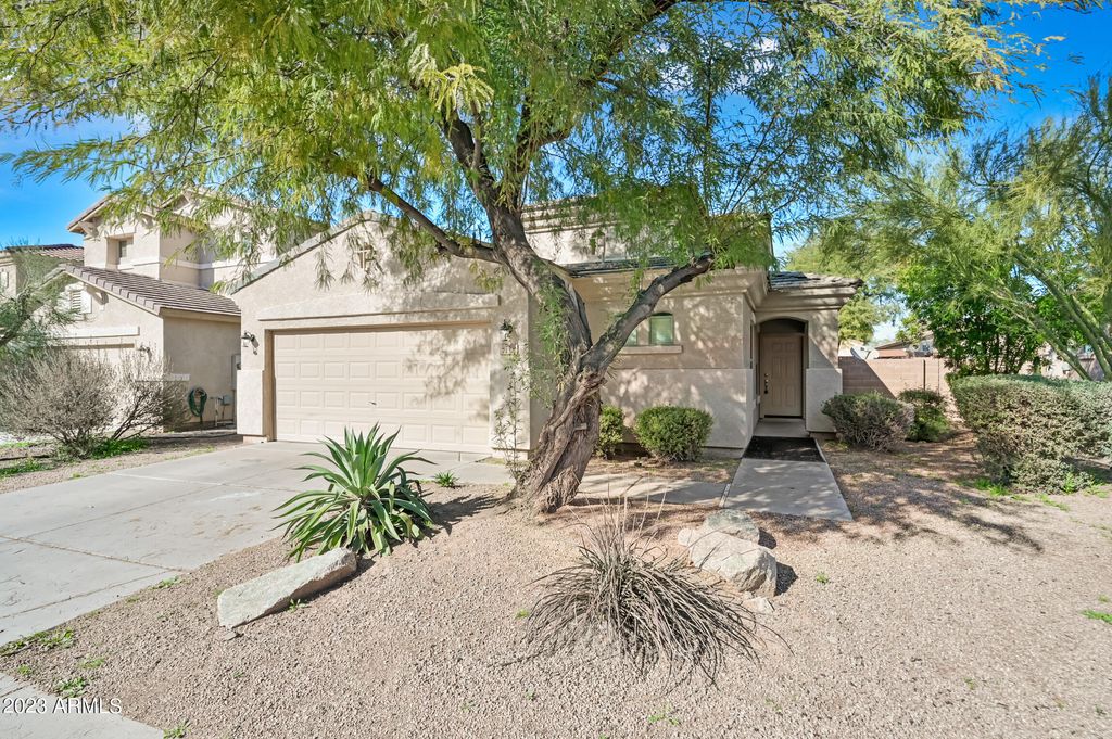 7136 W Forest Grove Avenue, Phoenix, AZ 85043