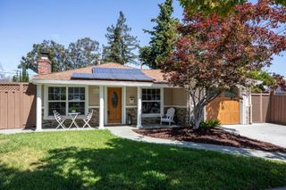 111 F Street, Redwood City, CA 94063