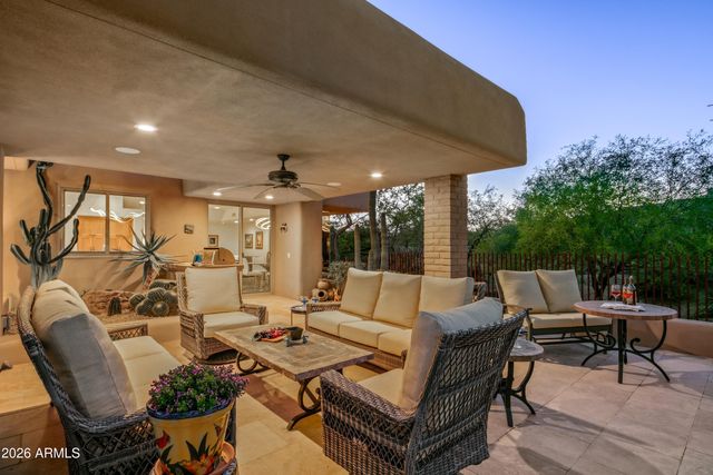 11163 E GRAYTHORN Drive, Scottsdale, AZ 85262