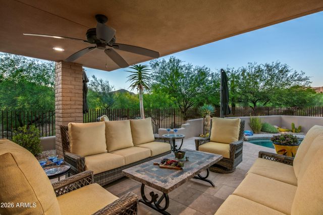 11163 E GRAYTHORN Drive, Scottsdale, AZ 85262