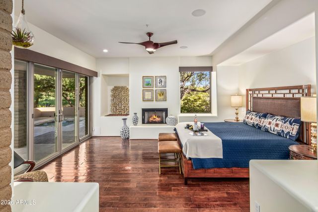 11163 E GRAYTHORN Drive, Scottsdale, AZ 85262
