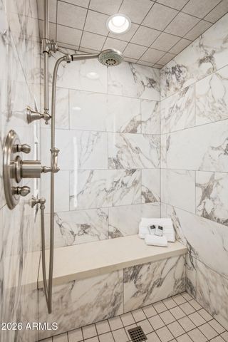 11163 E GRAYTHORN Drive, Scottsdale, AZ 85262