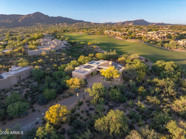 11163 E GRAYTHORN Drive, Scottsdale, AZ 85262