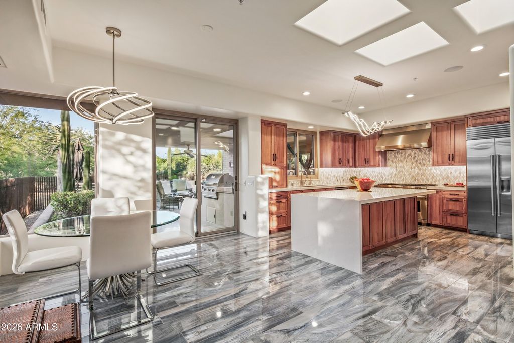 11163 E GRAYTHORN Drive, Scottsdale, AZ 85262 — photo 3