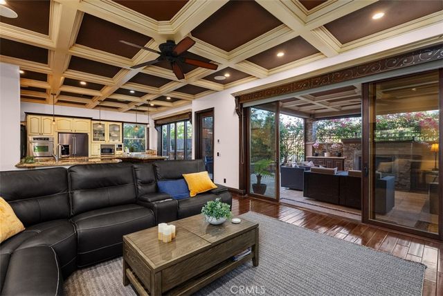 10 Thorn Oak, Rancho Santa Margarita, CA 92679