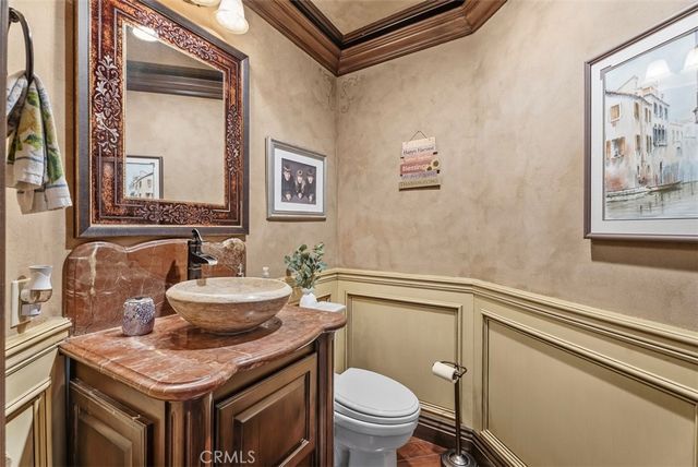 10 Thorn Oak, Rancho Santa Margarita, CA 92679