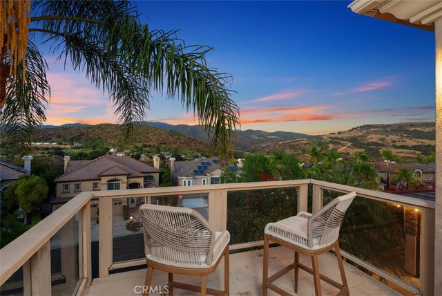 10 Thorn Oak, Rancho Santa Margarita, CA 92679