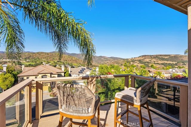10 Thorn Oak, Rancho Santa Margarita, CA 92679