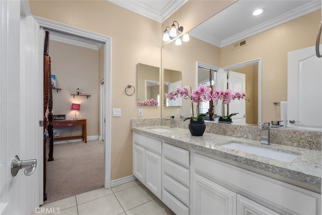 10 Thorn Oak, Rancho Santa Margarita, CA 92679