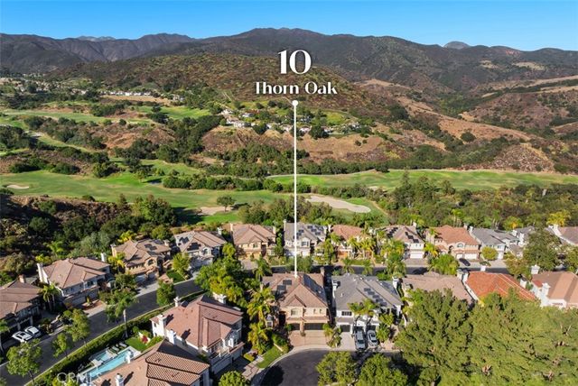 10 Thorn Oak, Rancho Santa Margarita, CA 92679