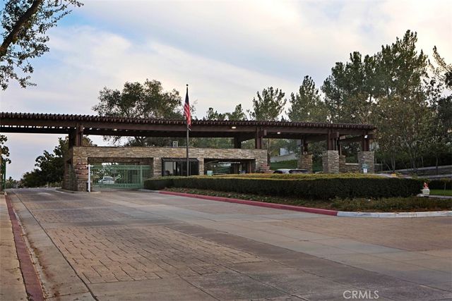 10 Thorn Oak, Rancho Santa Margarita, CA 92679