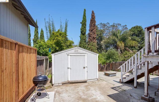 5081 Congress Ave, Oakland, CA 94601