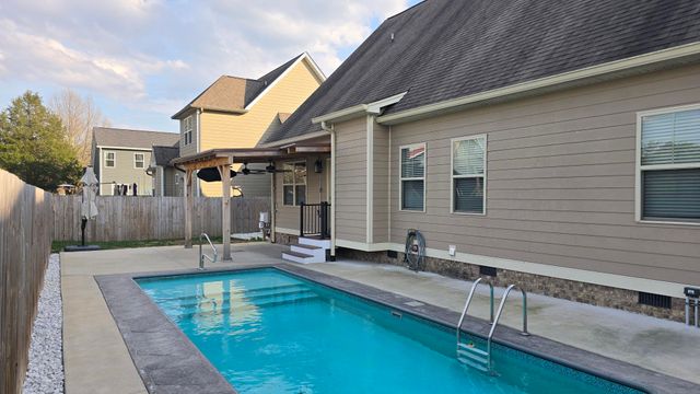 2620 Middleton Lane NW, Cleveland, TN 37312