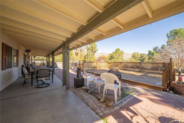 54940 Benecia, Yucca Valley, CA 92284