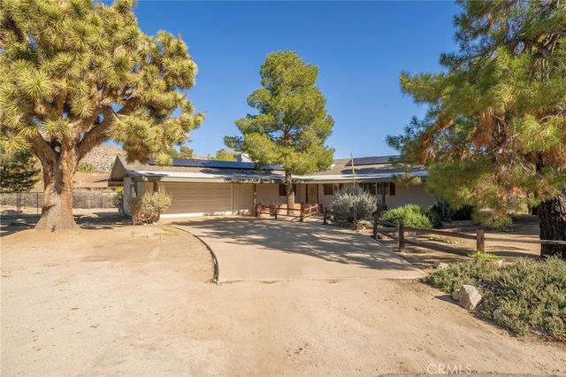 54940 Benecia, Yucca Valley, CA 92284